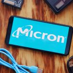 AI Chipmaker Micron’s Selloff Underscores Market Volatility